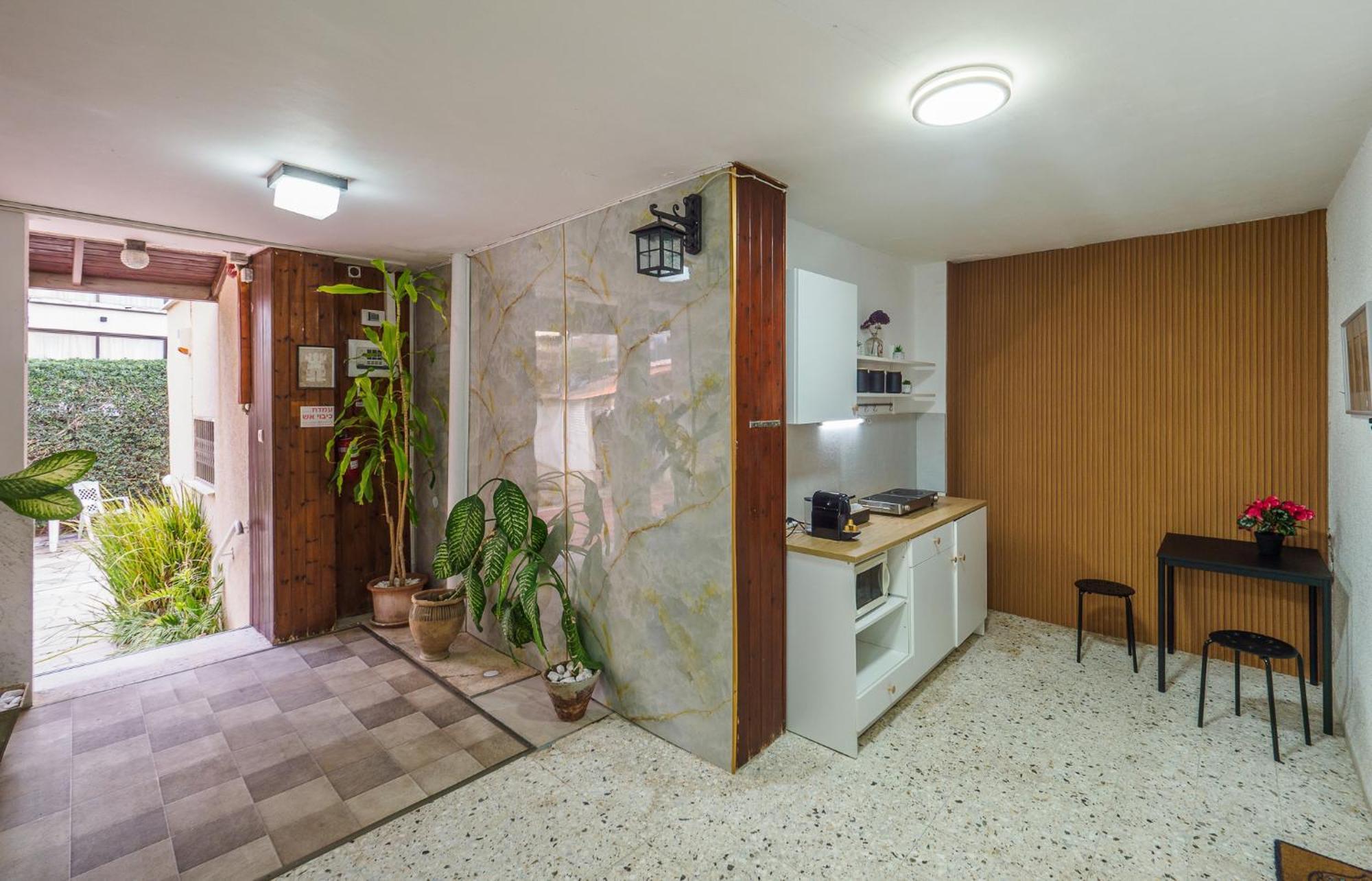 Hotel Breezot Yam Nahariya Exterior foto